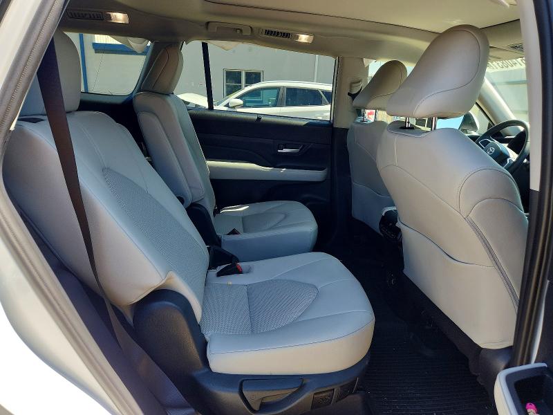 Продаж на аукціоні авто 2026 Toyota Grand Highlander, vin: 5TDAAAB50TS131608, номер лоту: 61408316