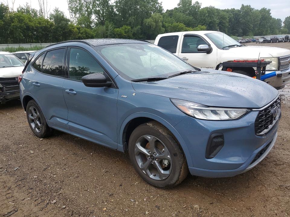 2024 Ford Escape მანქანა იყიდება აუქციონზე, vin: 1FMCU9MN7RUB60664, აუქციონის ნომერი: 61851876