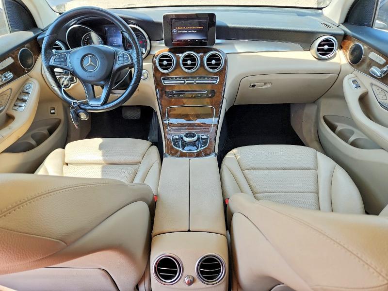 60850986 :رقم المزاد ، WDC0G4KBXHV007435 vin ، 2017 Mercedes-benz Glc مزاد بيع