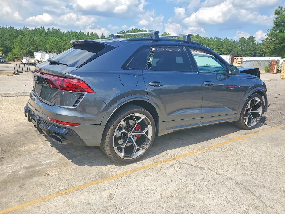 2026 Audi Rs Q8 მანქანა იყიდება აუქციონზე, vin: WU1ARBF17TD000311, აუქციონის ნომერი: 61133066