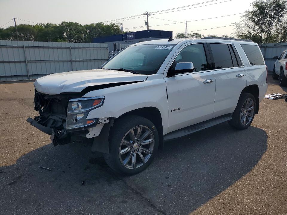 62695126 :رقم المزاد ، 1GNSKAKC3FR240381 vin ، 2015 Chevrolet Tahoe مزاد بيع
