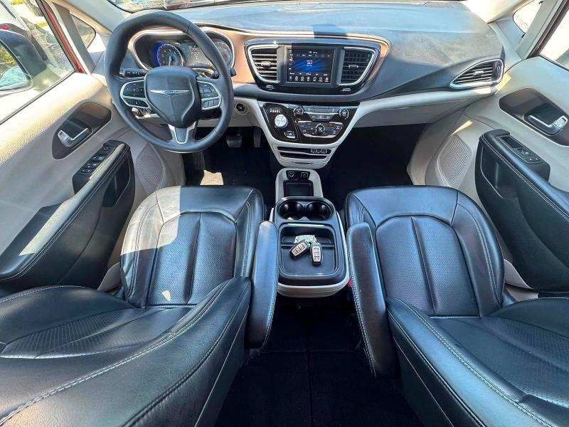 63158906 :رقم المزاد ، 2C4RC1DG9MR512928 vin ، 2021 Chrysler Voyager مزاد بيع