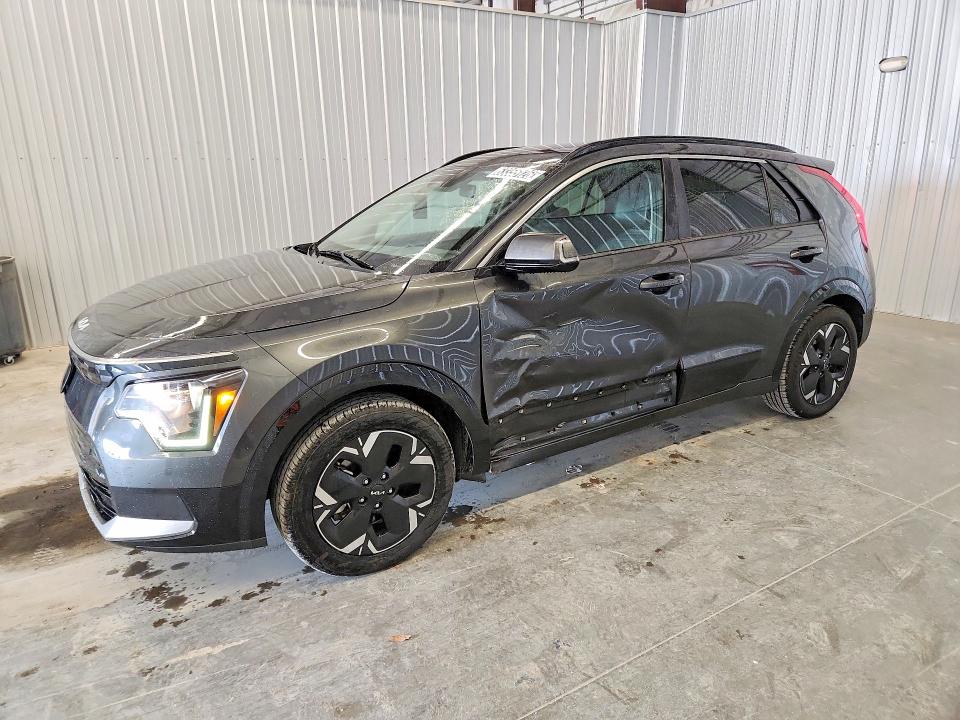 63355126 :رقم المزاد ، KNDCR3L15P5071085 vin ، 2023 Kia Niro مزاد بيع
