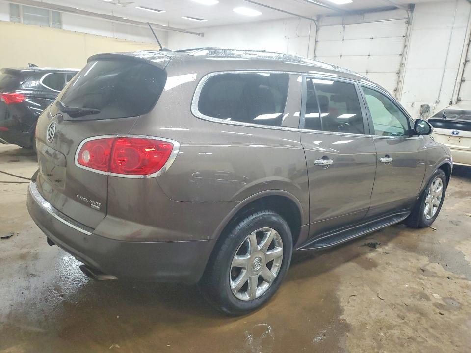 61946736 :رقم المزاد ، 5GALVBED5AJ132822 vin ، 2010 Buick Enclave مزاد بيع