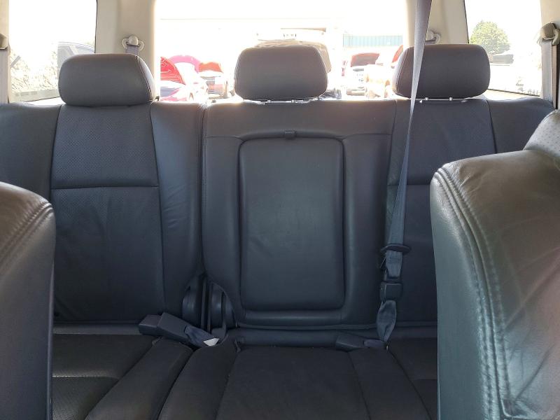 Продажа на аукционе авто 2005 Honda Pilot, vin: 2HKYF18515H555850, номер лота: 60563146