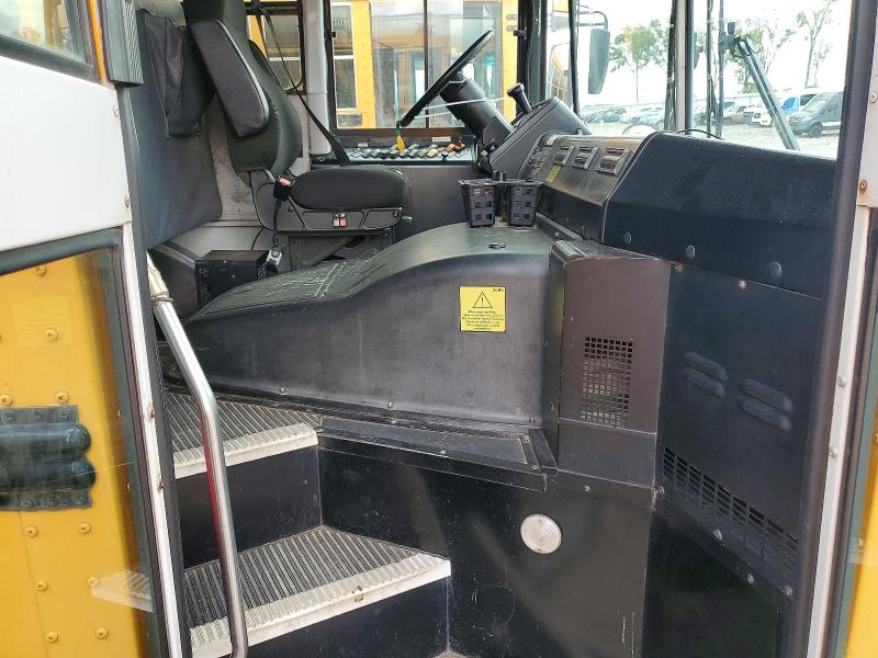 Aukcja sprzedaży 2011 Thomas Saf-t-liner Hdx, vin: 1T88S4E2XB1132497, numer aukcji: 58839996