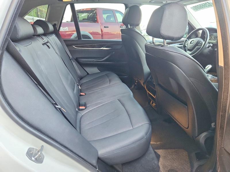 62666086 :رقم المزاد ، 5UXKR0C59G0P27345 vin ، 2016 Bmw X5 مزاد بيع