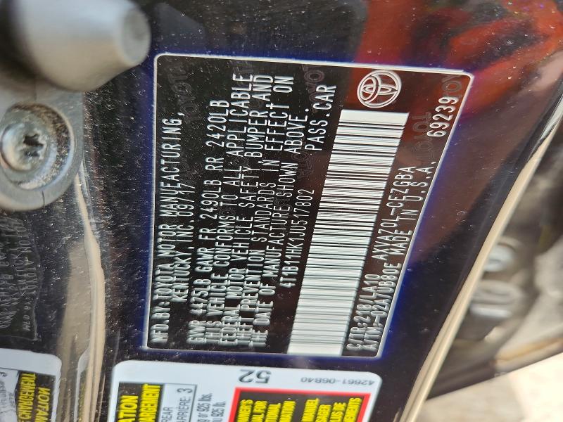 62050286 :رقم المزاد ، 4T1B11HK1JU517802 vin ، 2018 Toyota Camry مزاد بيع