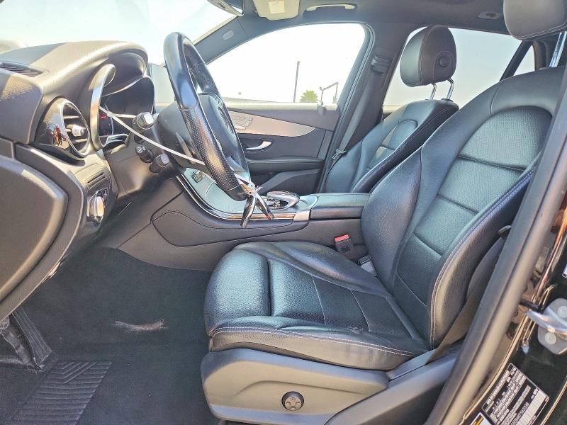 62594186 :رقم المزاد ، WDC0G5EB4KF563338 vin ، 2019 Mercedes-benz Glc مزاد بيع