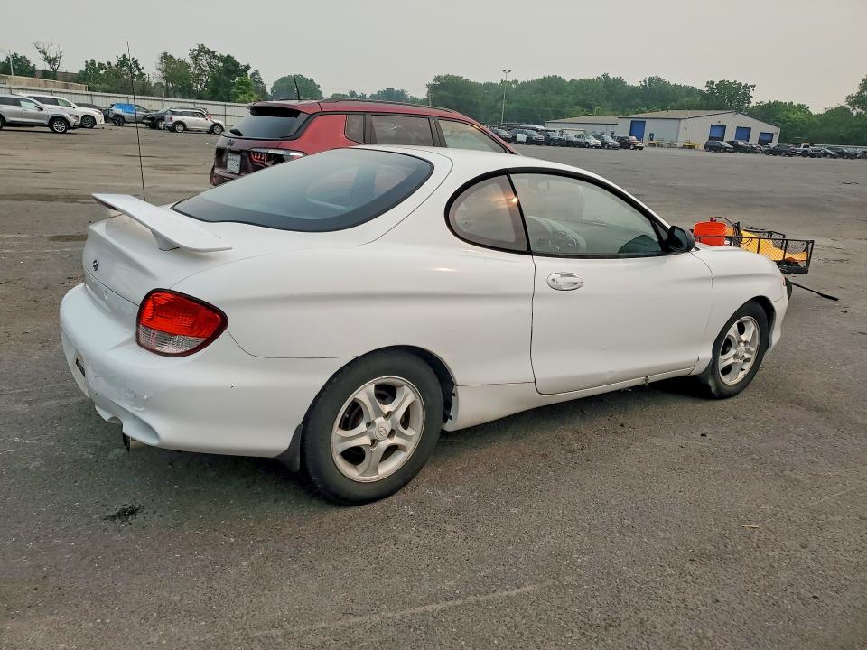 61333366 :رقم المزاد ، KMHJG25F9YU217491 vin ، 2000 Hyundai Tiburon مزاد بيع