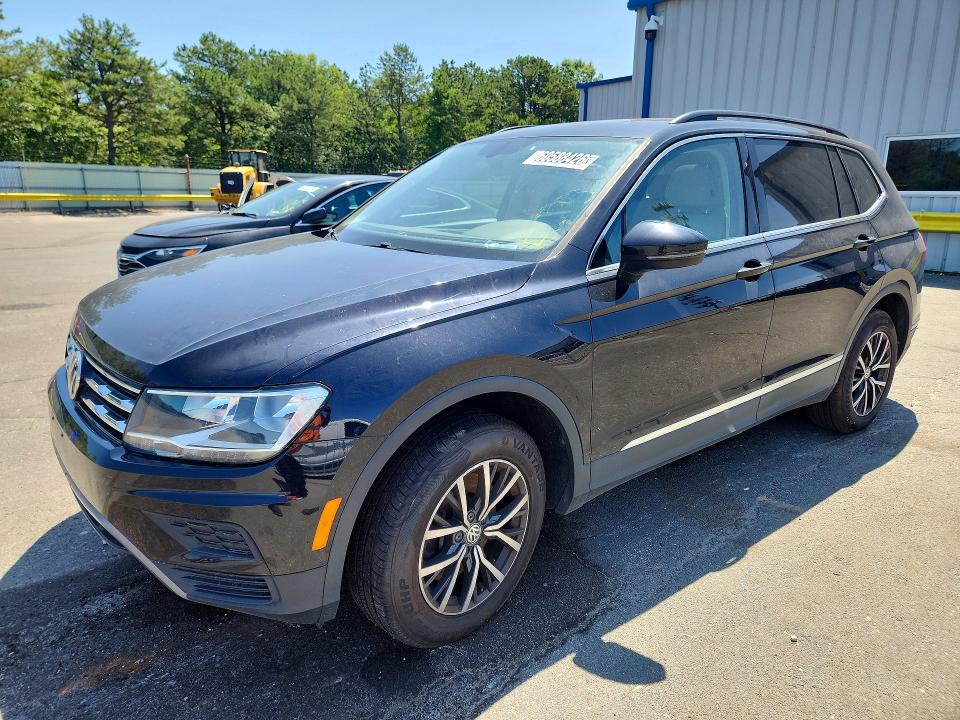 Продаж на аукціоні авто 2020 Volkswagen Tiguan, vin: 3VV2B7AX7LM033717, номер лоту: 60588426