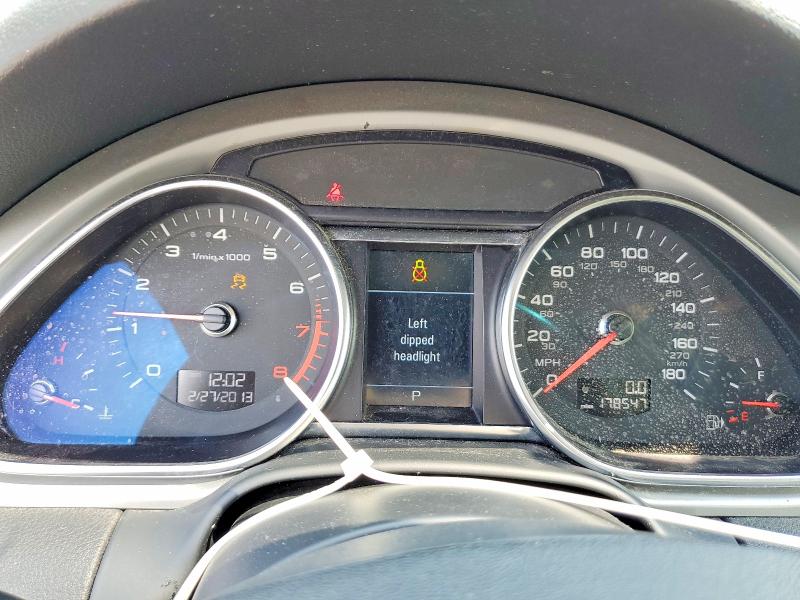 2015 Audi Q7 მანქანა იყიდება აუქციონზე, vin: WA1CGAFE2FD018111, აუქციონის ნომერი: 62997636