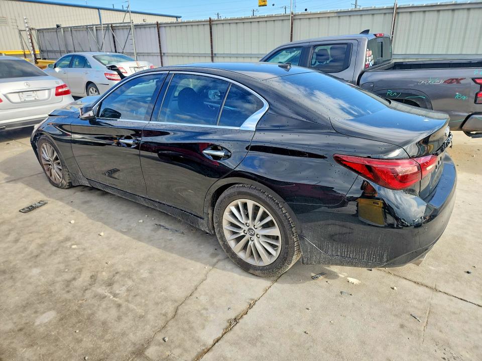 60619386 :رقم المزاد ، JN1EV7BPXMM704931 vin ، 2021 Infiniti Q50 مزاد بيع