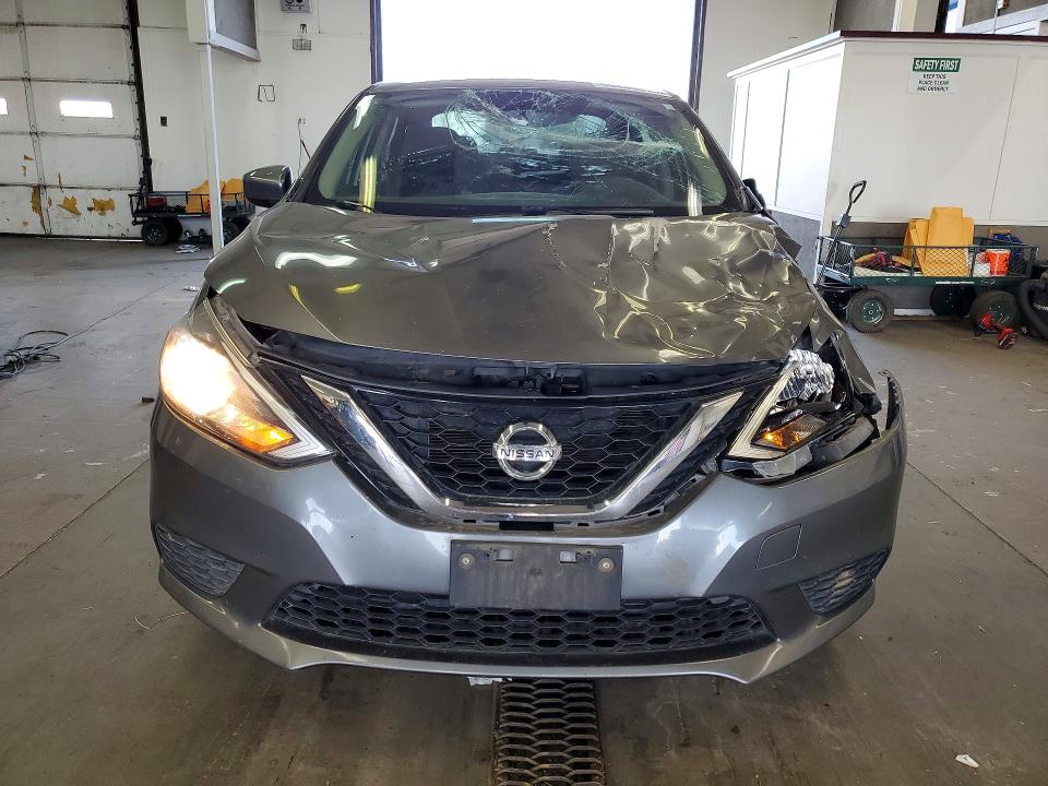 60406616 :رقم المزاد ، 3N1AB7AP1HL662951 vin ، 2017 Nissan Sentra مزاد بيع