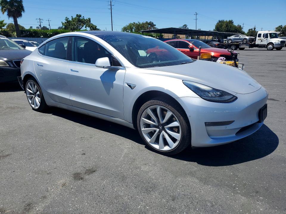 Aukcja sprzedaży 2018 Tesla Model 3, vin: 5YJ3E1EA3JF015259, numer aukcji: 62523976