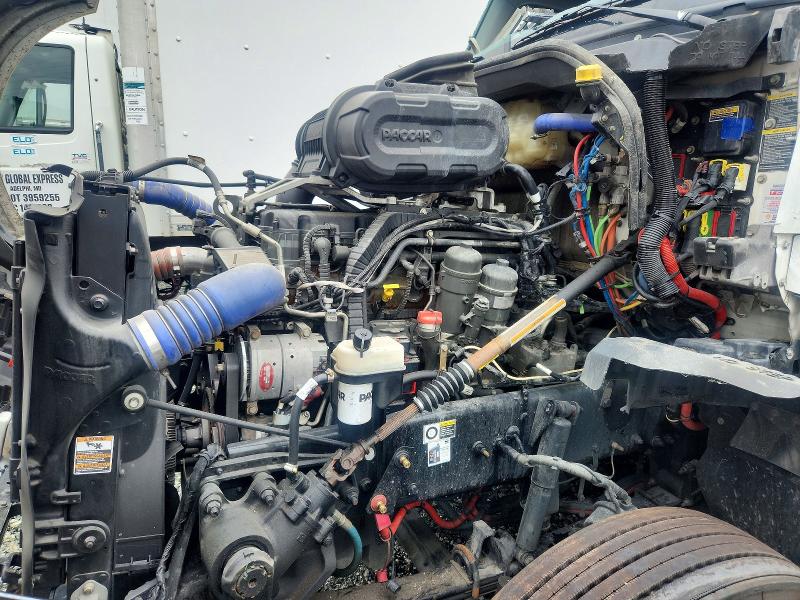 60483056 :رقم المزاد ، 1XKYDP9X1PJ227142 vin ، 2023 Kenworth Kenworth مزاد بيع