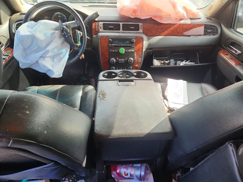 61031926 :رقم المزاد ، 1GNSCHE05ER155998 vin ، 2014 Chevrolet Suburban مزاد بيع