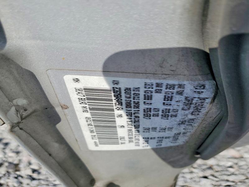 61539846 :رقم المزاد ، 2C8GM68454R581454 vin ، 2004 Chrysler Pacifica مزاد بيع