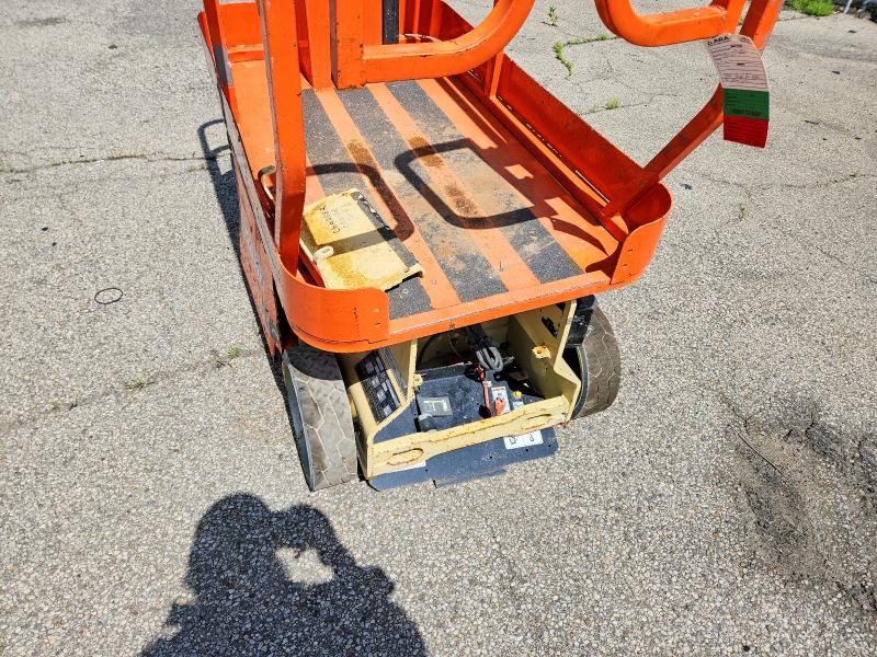 Продажа на аукционе авто 2025 Jlg 1230es, vin: M130007825, номер лота: 58606996