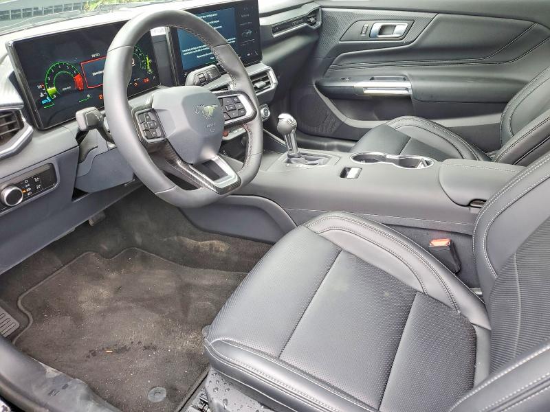 61674156 :رقم المزاد ، 1FAGP8UH4T5121152 vin ، 2026 Ford Mustang مزاد بيع