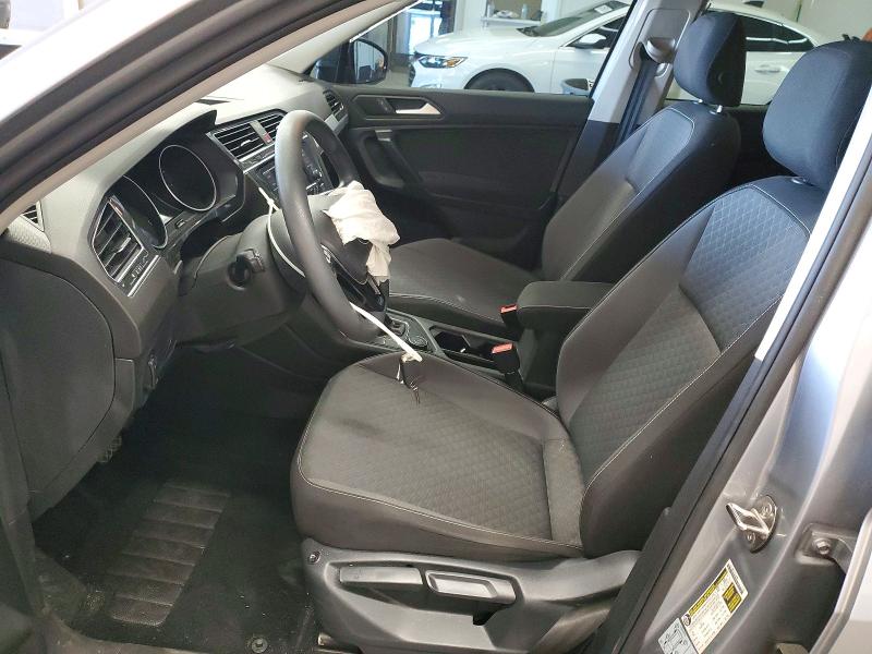 60567716 :رقم المزاد ، 3VV0B7AX6MM062103 vin ، 2021 Volkswagen Tiguan مزاد بيع