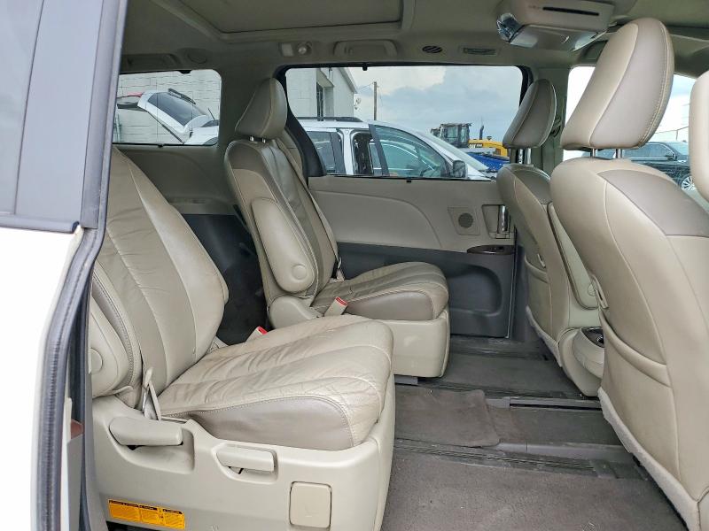 Aukcja sprzedaży 2011 Toyota Sienna, vin: 5TDDK3DC4BS004358, numer aukcji: 60440956
