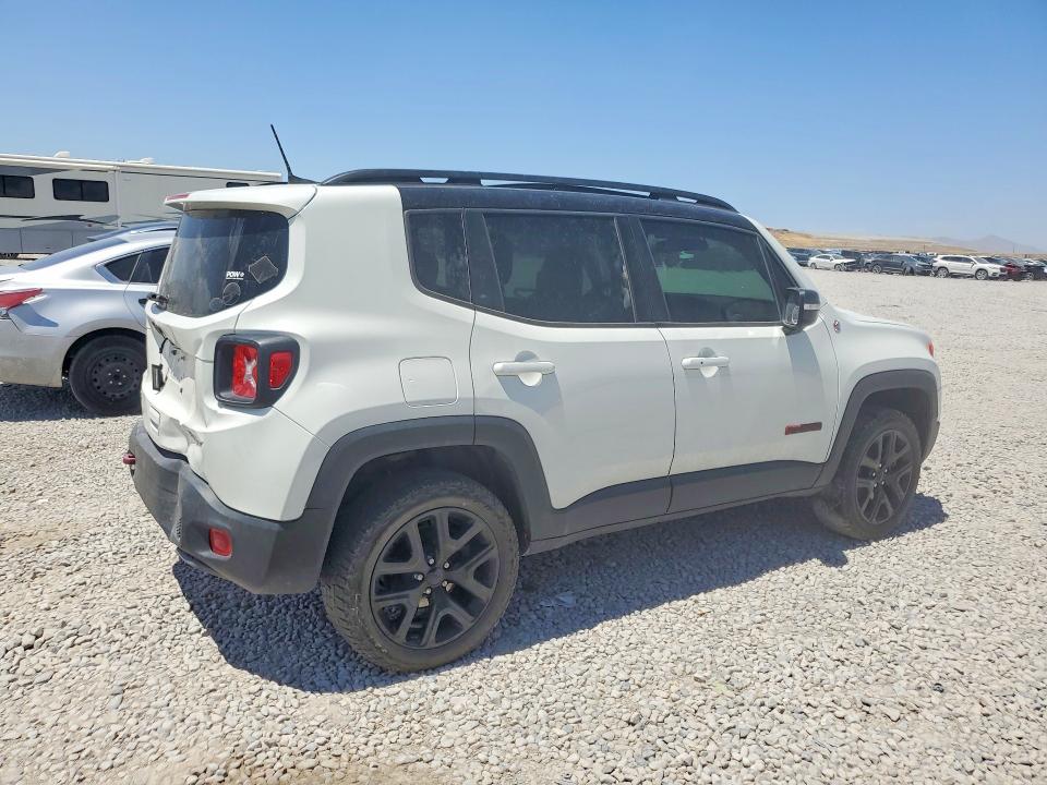 60085766 :رقم المزاد ، ZACNJBC16KPK09935 vin ، 2019 Jeep Renegade مزاد بيع