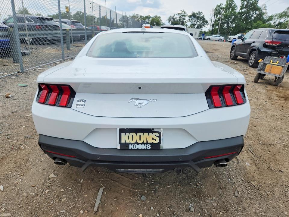 61556496 :رقم المزاد ، 1FA6P8TH6T5113907 vin ، 2026 Ford Mustang مزاد بيع