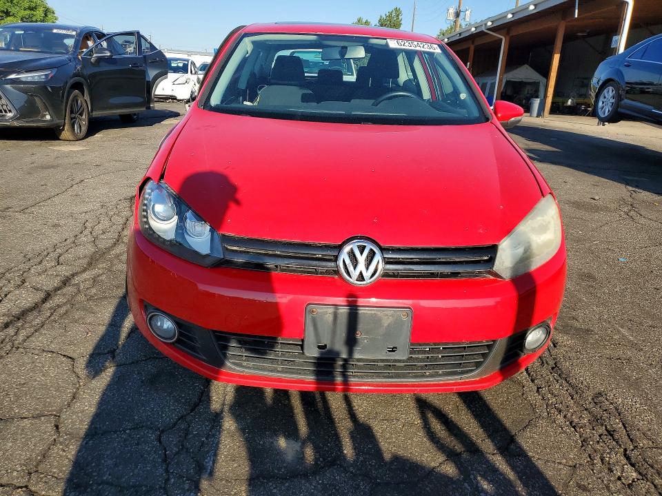 62354236 :رقم المزاد ، WVWMM7AJ1CW321388 vin ، 2012 Volkswagen Golf مزاد بيع