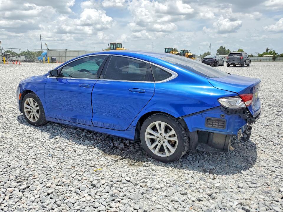61532336 :رقم المزاد ، 1C3CCCAB6FN668942 vin ، 2015 Chrysler 200 مزاد بيع