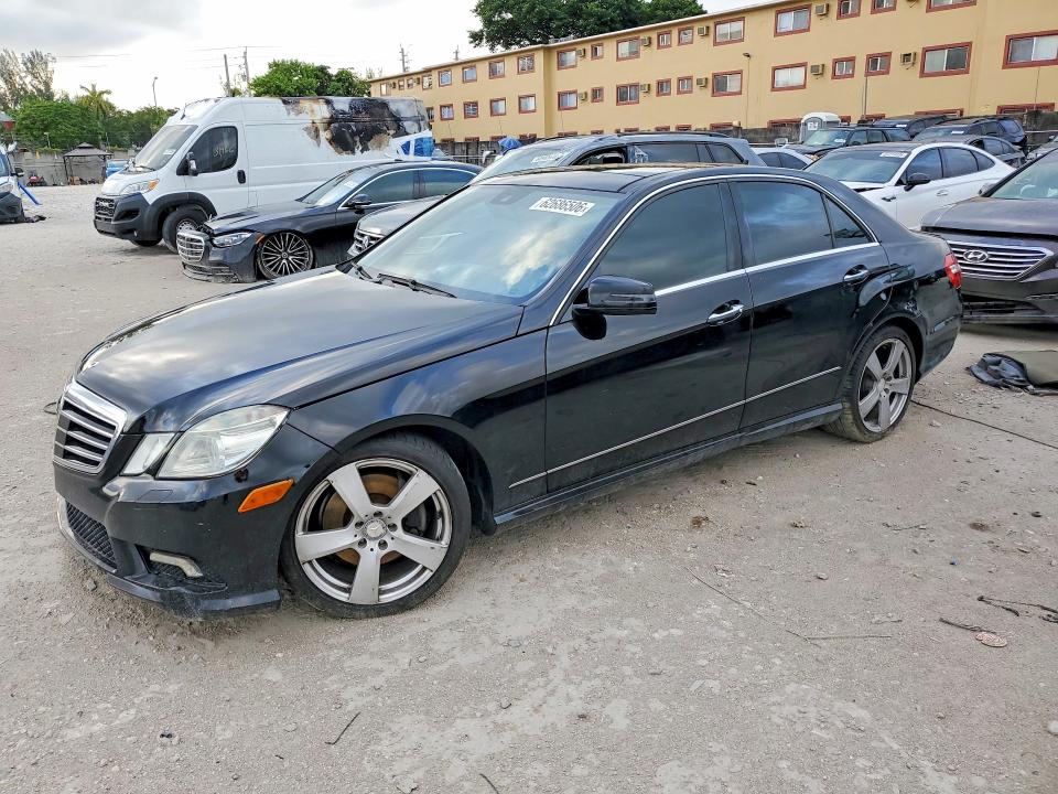 62686506 :رقم المزاد ، WDDHF5GB6BA290978 vin ، 2011 Mercedes-benz E مزاد بيع