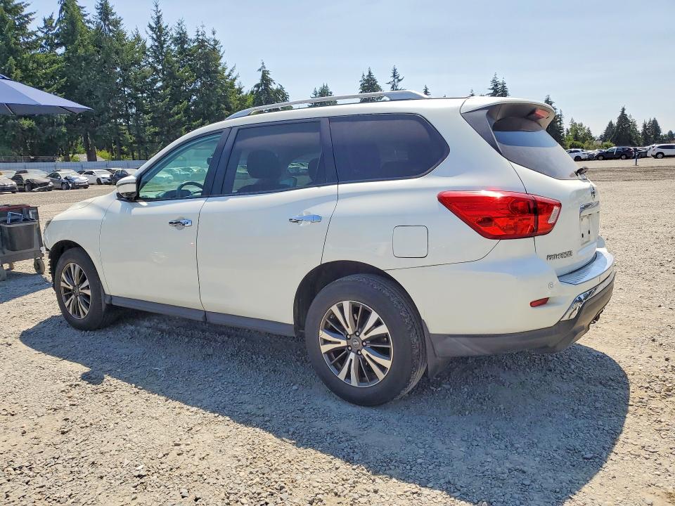 58356196 :رقم المزاد ، 5N1DR2MM9HC903818 vin ، 2017 Nissan Pathfinder مزاد بيع
