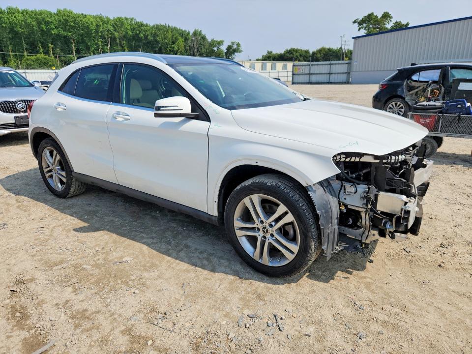 2019 Mercedes-benz Gla მანქანა იყიდება აუქციონზე, vin: WDCTG4GB3KJ551425, აუქციონის ნომერი: 61159646