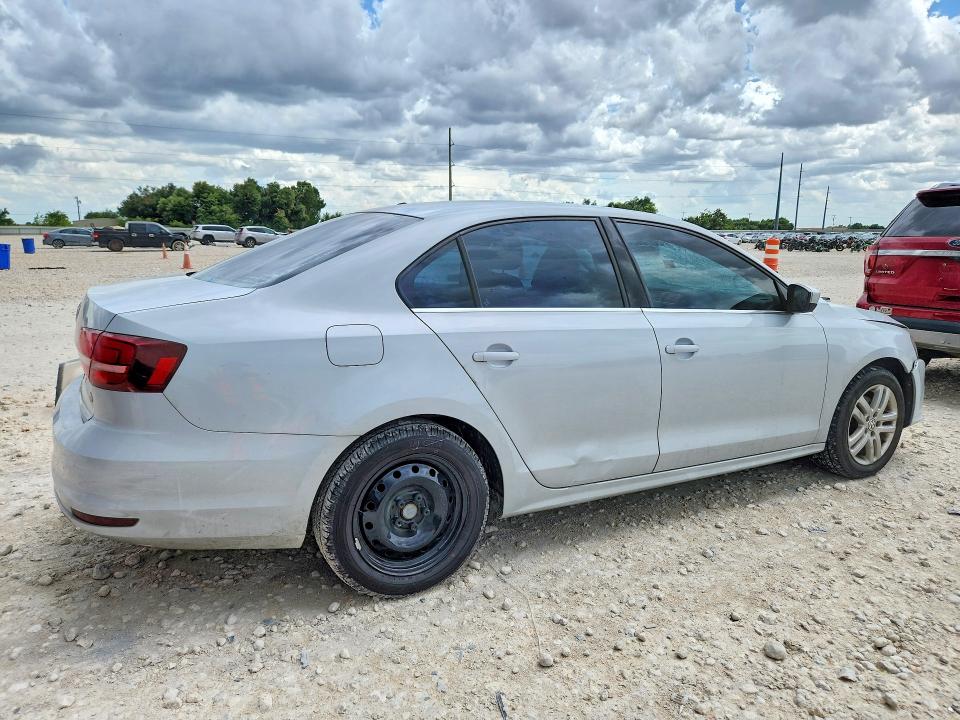 Продаж на аукціоні авто 2017 Volkswagen Jetta, vin: 3VW2B7AJXHM316465, номер лоту: 60784926