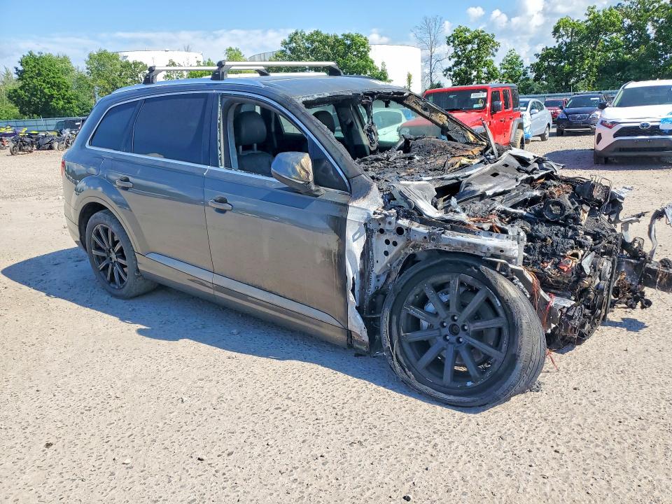 60804516 :رقم المزاد ، WA1LAAF75HD003057 vin ، 2017 Audi Q7 مزاد بيع