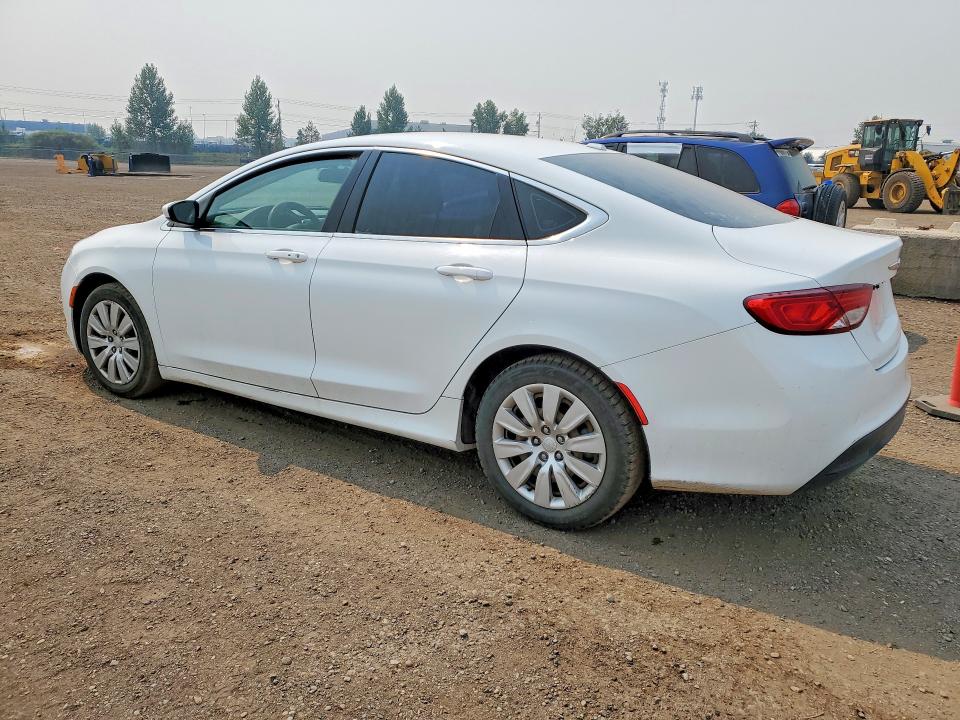 62821806 :رقم المزاد ، 1C3CCCFB6FN667055 vin ، 2015 Chrysler 200 مزاد بيع