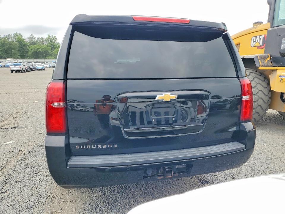Продажа на аукционе авто 2018 Chevrolet Suburban, vin: 1GNSKHKC9JR101289, номер лота: 63119566