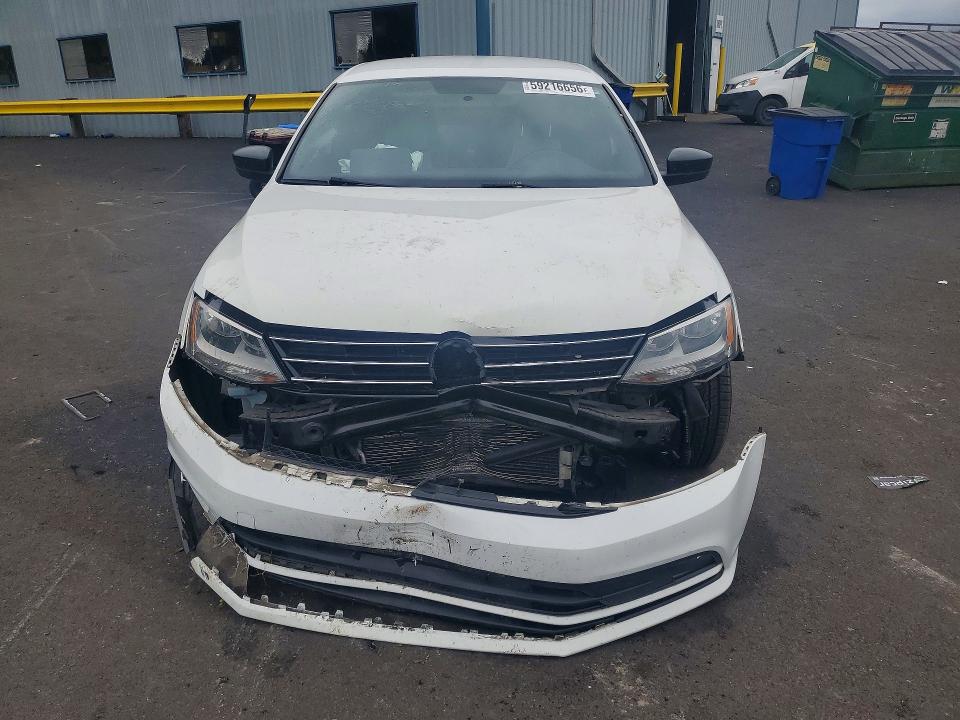 59216656 :رقم المزاد ، 3VWD17AJ2GM228911 vin ، 2016 Volkswagen Jetta مزاد بيع