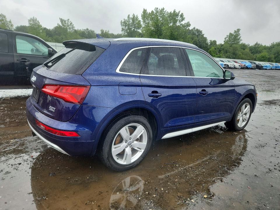 62595056 :رقم المزاد ، WA1BNAFY4J2019762 vin ، 2018 Audi Q5 مزاد بيع