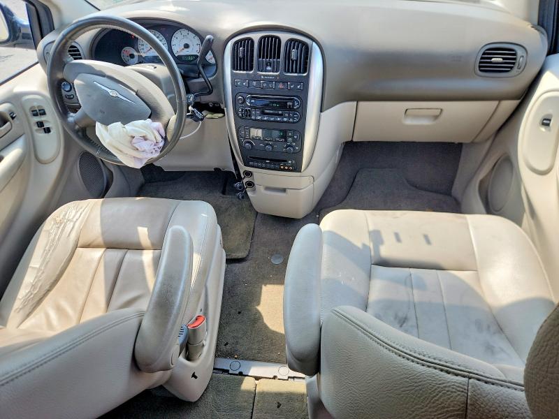 61960206 :رقم المزاد ، 2A4GP54LX7R289040 vin ، 2007 Chrysler Town & Country مزاد بيع