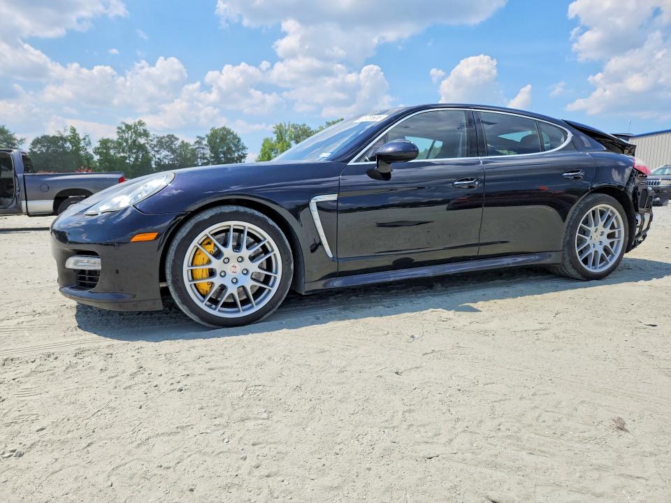 61731636 :رقم المزاد ، WP0AC2A77AL090105 vin ، 2010 Porsche Panamera مزاد بيع