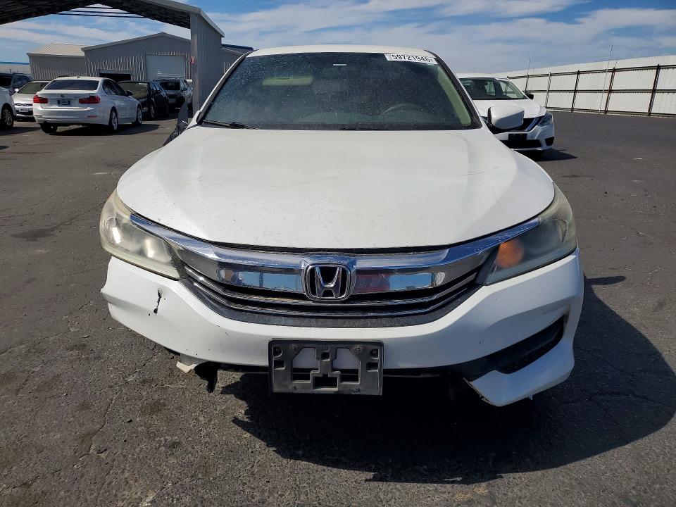 2017 Honda Accord მანქანა იყიდება აუქციონზე, vin: 1HGCR2F36HA067256, აუქციონის ნომერი: 59721946