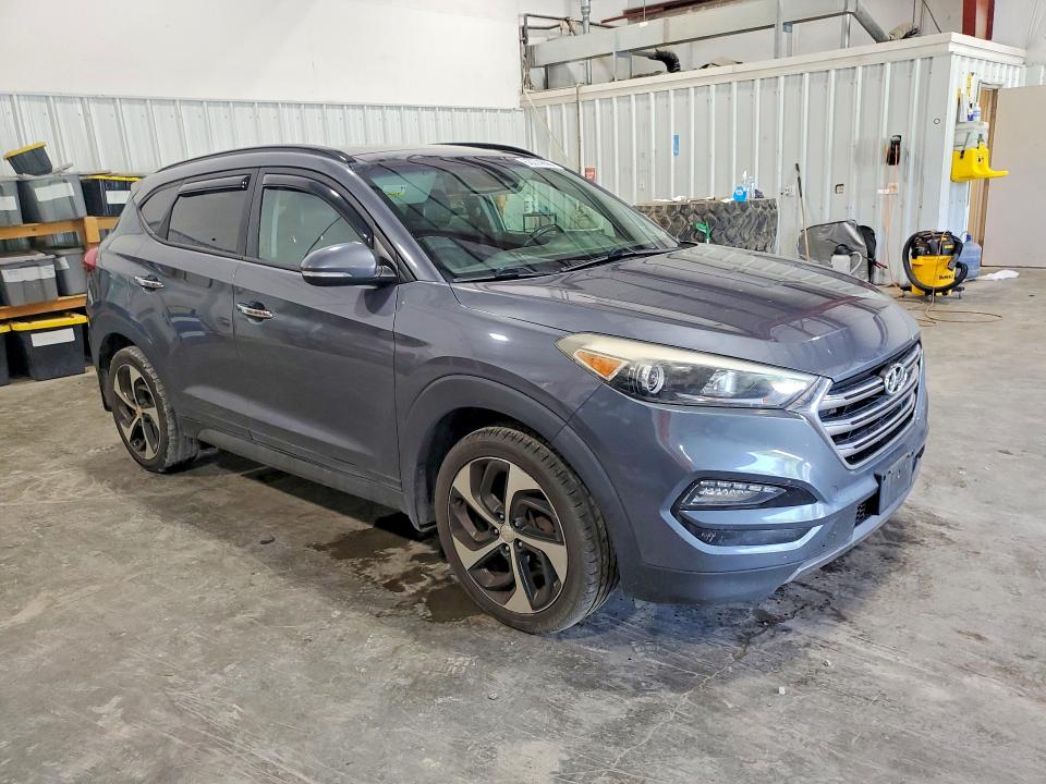 Продажа на аукционе авто 2016 Hyundai Tucson, vin: KM8J3CA28GU042640, номер лота: 62274806