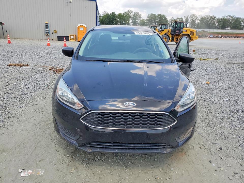 2018 Ford Focus მანქანა იყიდება აუქციონზე, vin: 1FADP3E23JL275151, აუქციონის ნომერი: 59553266