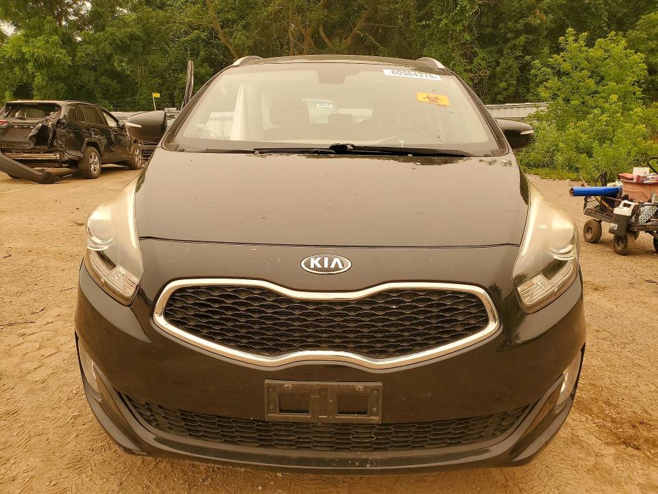 60564376 :رقم المزاد ، KNAHU8A35F7122722 vin ، 2015 Kia Rondo مزاد بيع