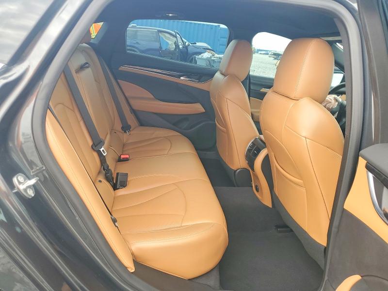 63607496 :رقم المزاد ، 1G4ZP5SSXHU175435 vin ، 2017 Buick Lacrosse مزاد بيع