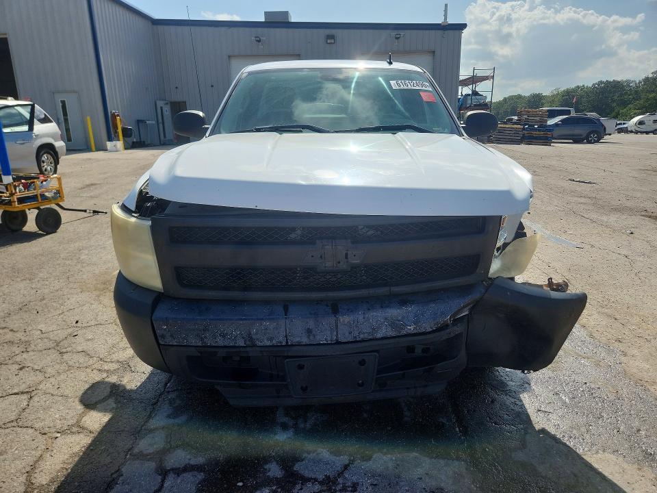 Продажа на аукционе авто 2008 Chevrolet Silverado, vin: 1GCEC14X08Z283307, номер лота: 61612496