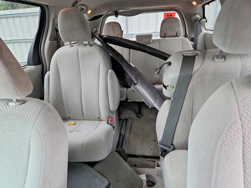 2012 Toyota Sienna მანქანა იყიდება აუქციონზე, vin: 5TDKK3DC8CS193072, აუქციონის ნომერი: 59586736