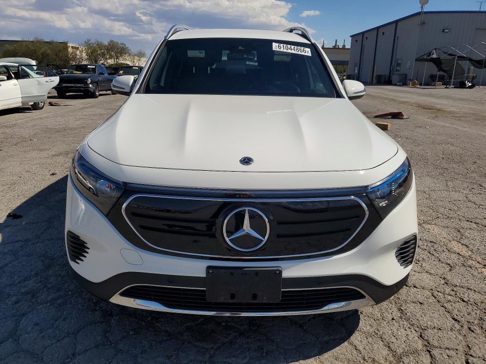61044866 :رقم المزاد ، W1N9M0CBXPN062262 vin ، 2023 Mercedes-benz Eqb مزاد بيع