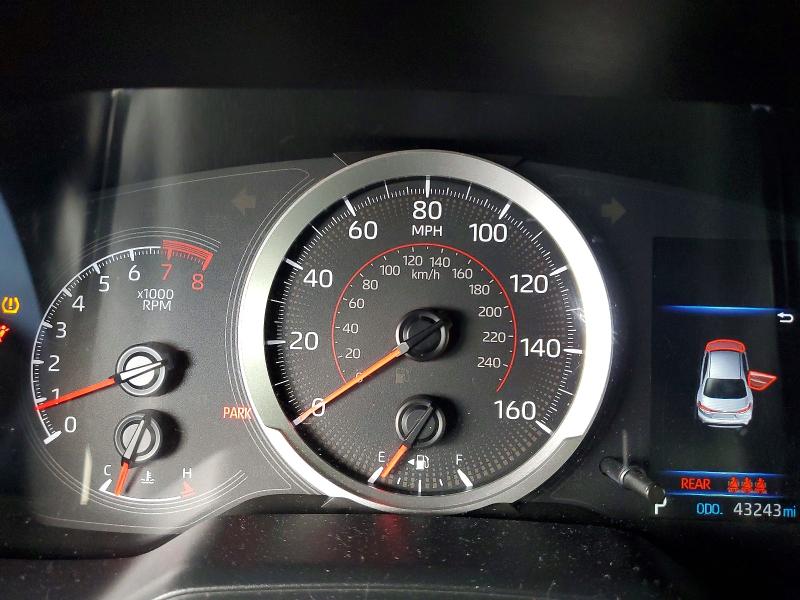 62971686 :رقم المزاد ، 5YFS4MCE9NP112417 vin ، 2022 Toyota Corolla مزاد بيع